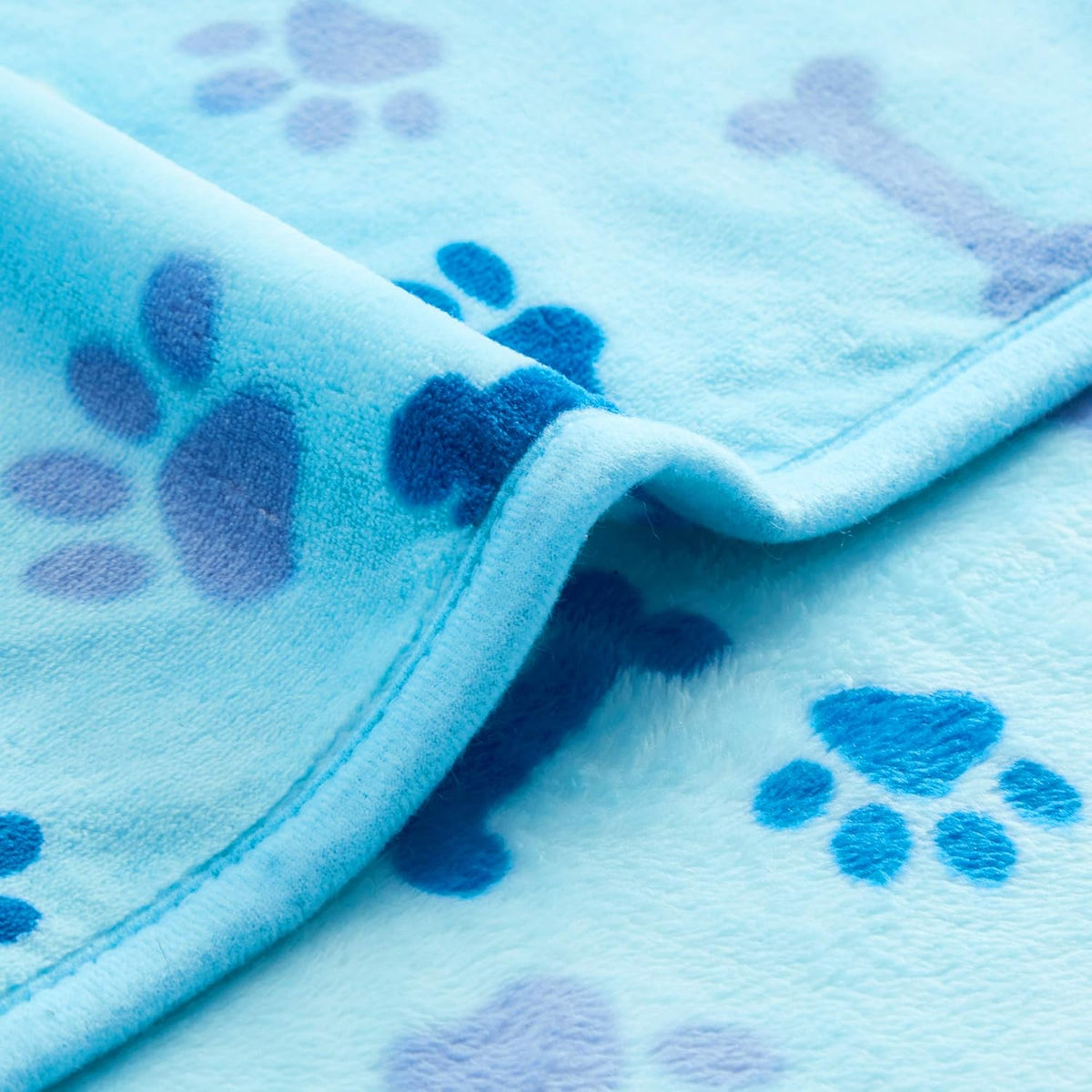 Luxurious Dog Blanket, 350 GSM Super Fuzzy Microplush